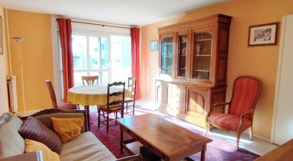 Appartement 4 pièces de 80 m² à Les Ulis (91940)