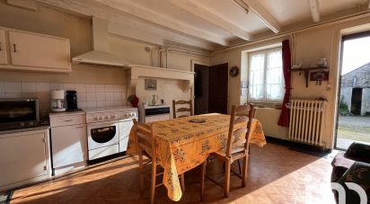 Longere 5 rooms of 97 m² in Celles-sur-Belle (79370)