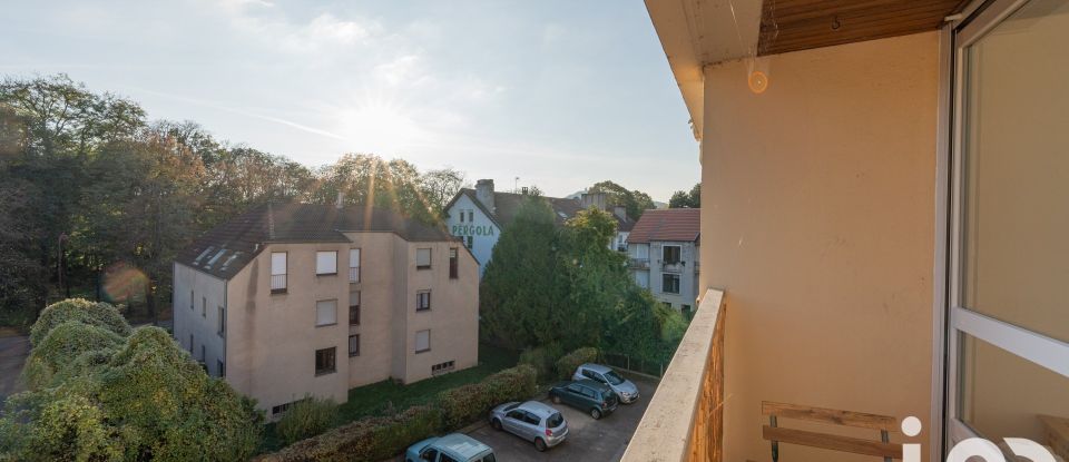 Apartment 4 rooms of 87 m² in Metz (57050)