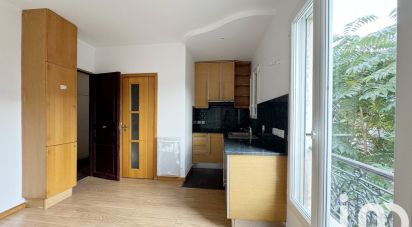 Appartement 2 pièces de 26 m² à Ivry-sur-Seine (94200)