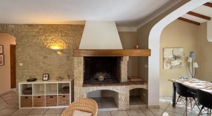 Traditional house 5 rooms of 130 m² in Monteux (84170)