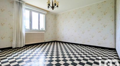 Maison traditionnelle 5 pièces de 140 m² à Allaire (56350)