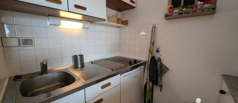 Studio 1 room of 26 m² in LA MONGIE (65200)