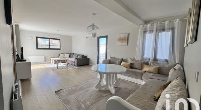 Maison 6 pièces de 125 m² à Beauvoisin (30640)