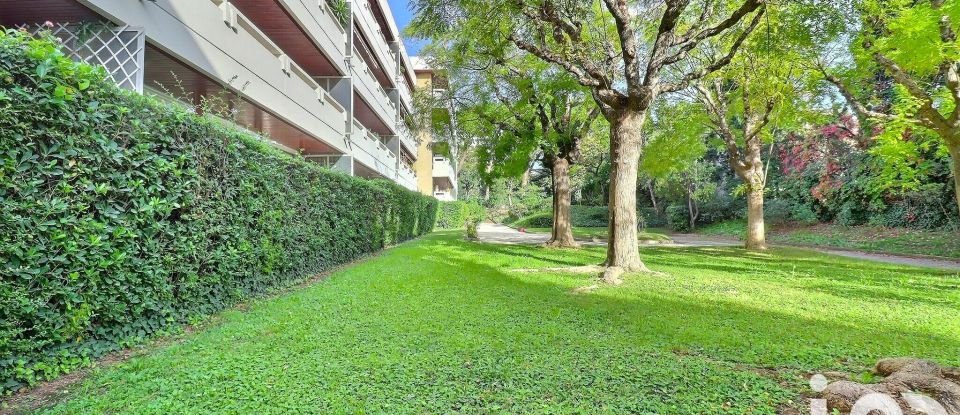 Appartement 4 pièces de 108 m² à Marseille (13009)