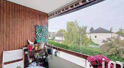 Appartement 5 pièces de 80 m² à Ermont (95120)