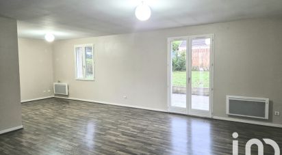 House 4 rooms of 96 m² in Vaux-le-Pénil (77000)