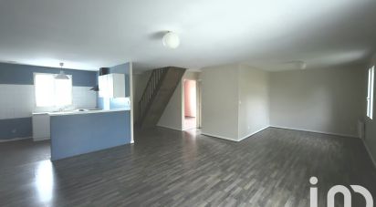 House 4 rooms of 96 m² in Vaux-le-Pénil (77000)