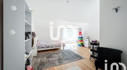 Duplex 4 pièces de 118 m² à Hauts de Bienne (39400)