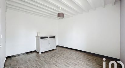 Maison 6 pièces de 136 m² à Saint-Péravy-la-Colombe (45310)