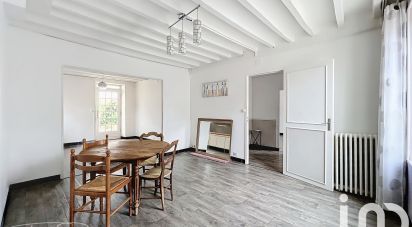 Maison 6 pièces de 136 m² à Saint-Péravy-la-Colombe (45310)