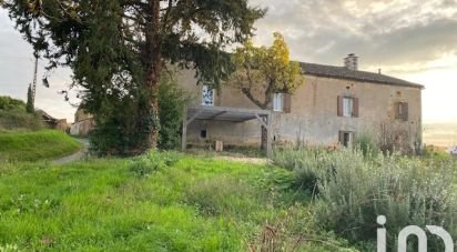 Maison de campagne 6 pièces de 196 m² à Saint-Pardoux-et-Vielvic (24170)