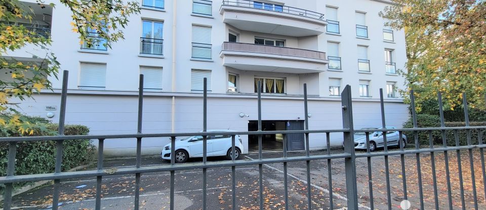 Appartement 2 pièces de 52 m² à Choisy-le-Roi (94600)