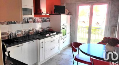 Appartement 4 pièces de 84 m² à Chaumont (52000)