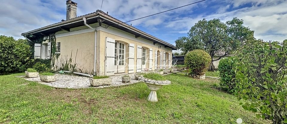 Maison 4 pièces de 105 m² à Saint-Léon (33670)