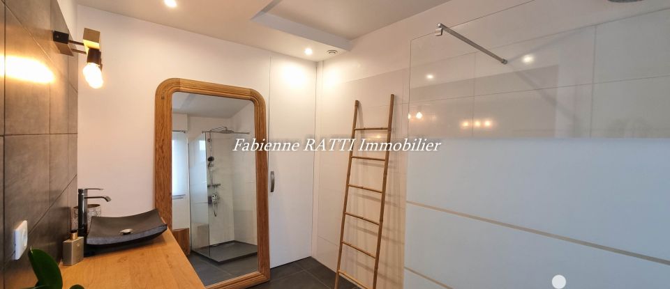 Traditional house 9 rooms of 193 m² in Carrières-sur-Seine (78420)