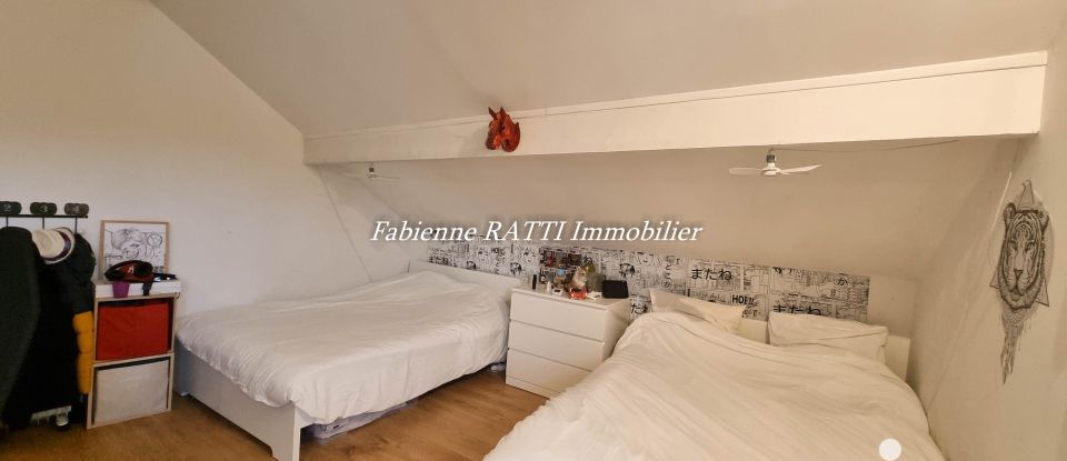 Traditional house 9 rooms of 193 m² in Carrières-sur-Seine (78420)