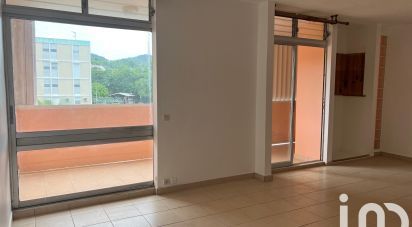 Apartment 6 rooms of 69 m² in Basse-Terre (97100)