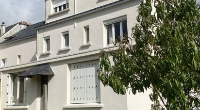 Town house 8 rooms of 206 m² in Vannes (56000)