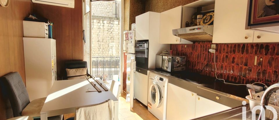 Appartement 3 pièces de 87 m² à Nice (06000)