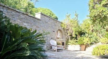 Maison traditionnelle 5 pièces de 162 m² à Roquebrune-sur-Argens (83380)