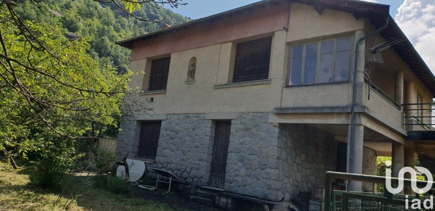 House 5 rooms of 140 m² in Annot (04240)