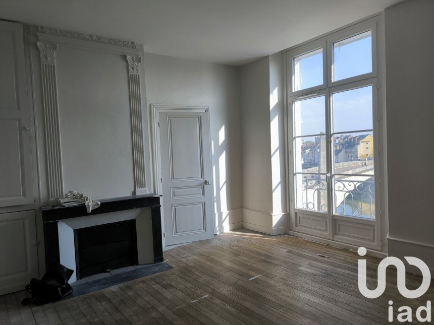 Appartement 7 pièces de 176 m² à Chalon-sur-Saône (71100)