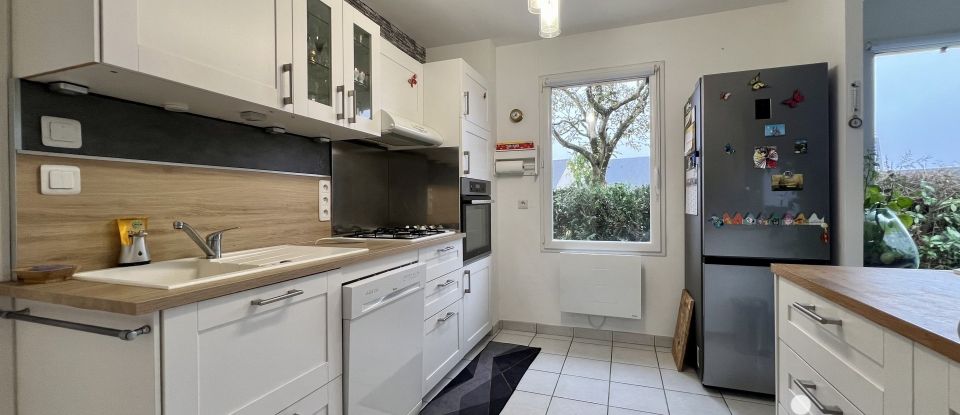 Maison 4 pièces de 82 m² à Cinq-Mars-la-Pile (37130)