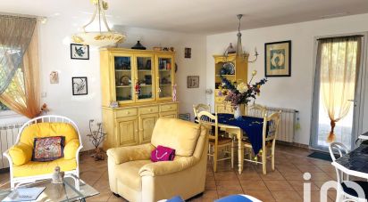 Traditional house 4 rooms of 130 m² in Velaux (13880)