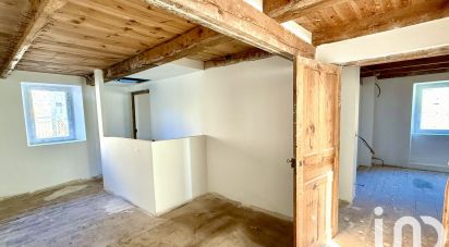 Immeuble de 130 m² à Saint-Jean-Lachalm (43510)