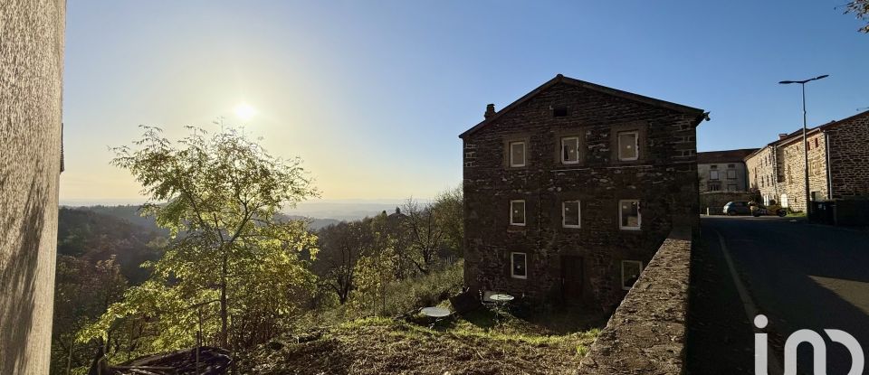 Immeuble de 130 m² à Saint-Jean-Lachalm (43510)