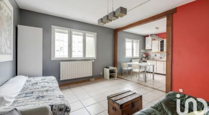 Appartement 3 pièces de 58 m² à Ivry-sur-Seine (94200)