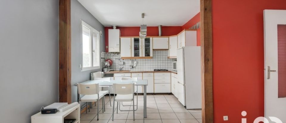 Appartement 3 pièces de 58 m² à Ivry-sur-Seine (94200)