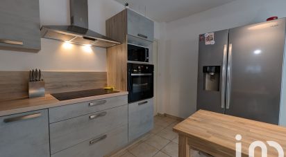 Maison 5 pièces de 110 m² à Saint-Avit-les-Guespières (28120)