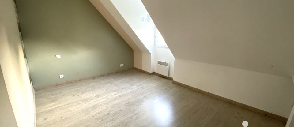 House 7 rooms of 100 m² in Janzé (35150)