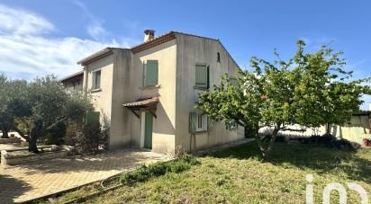 Maison 6 pièces de 180 m² à Saint-Gilles (30800)