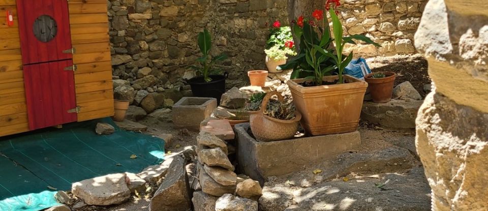 Village house 3 rooms of 118 m² in Pouzols-Minervois (11120)