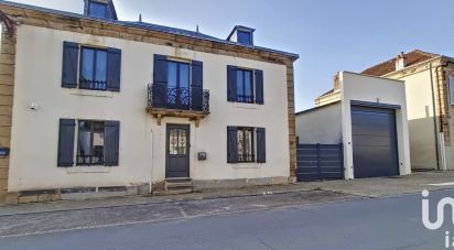 Maison 9 pièces de 184 m² à Cosne-d'Allier (03430)