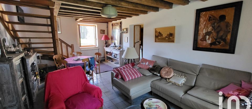 Country house 5 rooms of 146 m² in Toulx-Sainte-Croix (23600)