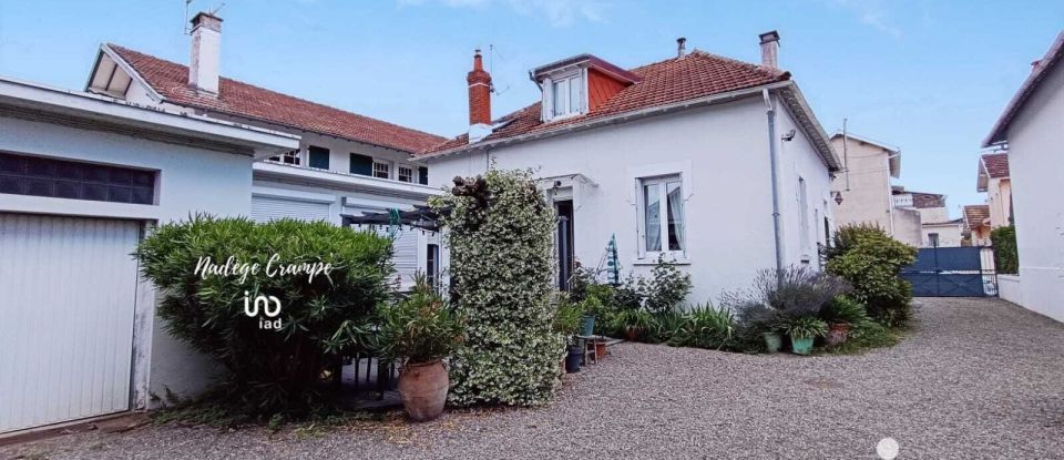 Maison 4 pièces de 138 m² à Tarbes (65000)