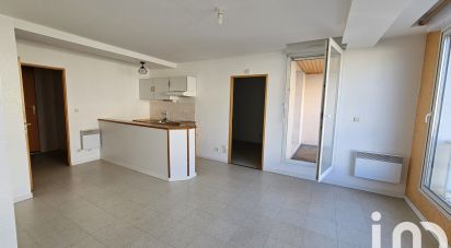 Apartment 3 rooms of 56 m² in Soyaux (16800)