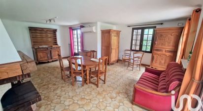 Traditional house 5 rooms of 127 m² in La Jarrie (17220)