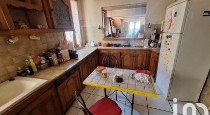 Village house 5 rooms of 122 m² in Fourques (66300)