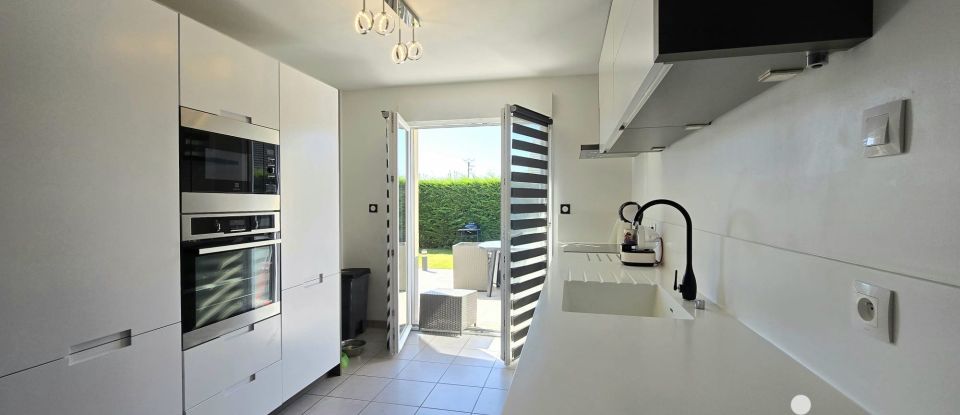 Maison traditionnelle 5 pièces de 92 m² à Routot (27350)