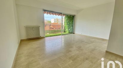 Appartement 2 pièces de 48 m² à Saint-Laurent-du-Var (06700)