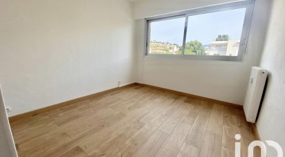 Appartement 2 pièces de 48 m² à Saint-Laurent-du-Var (06700)