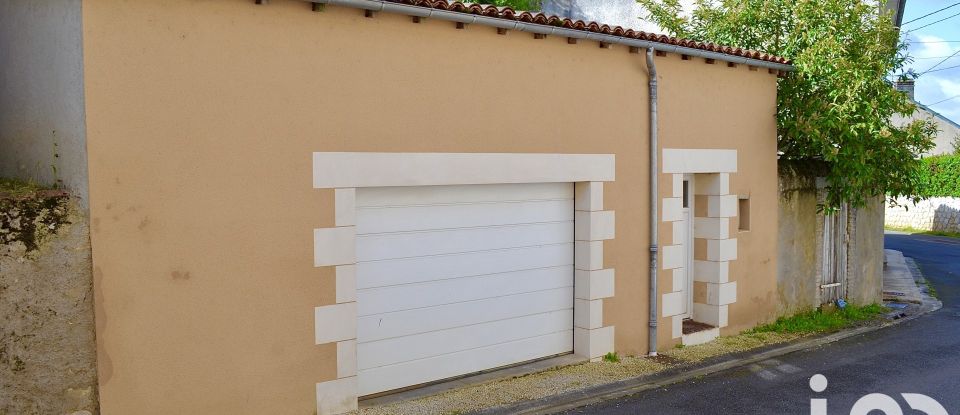 Maison de ville 6 pièces de 147 m² à Montmorillon (86500)