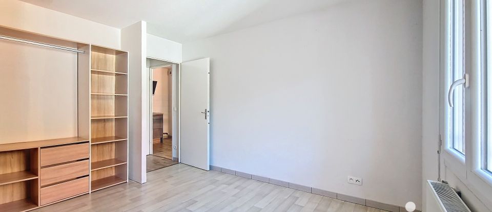 Apartment 2 rooms of 48 m² in Villenave-d'Ornon (33140)