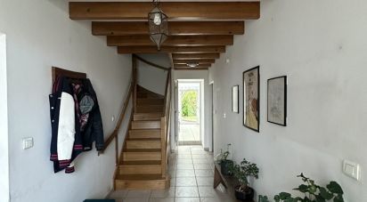 Traditional house 8 rooms of 174 m² in Tesson (17460)