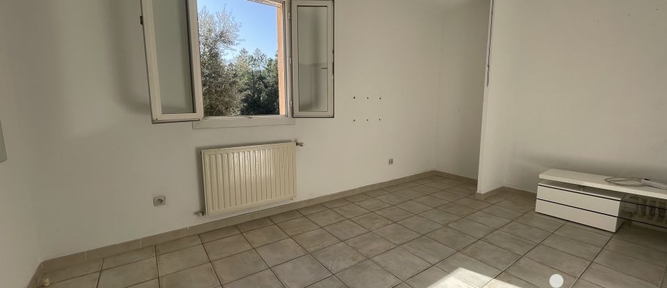 Maison traditionnelle 4 pièces de 94 m² à Montauroux (83440)